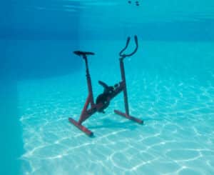 Aquabike v2 dans l'eau